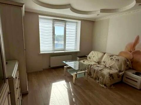 квартира за адресою Зарічанська вул., 9