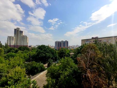 квартира за адресою Нагірна вул., 8/32