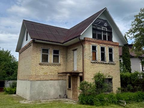 будинок за адресою с. Іванковичі, Луч, 14