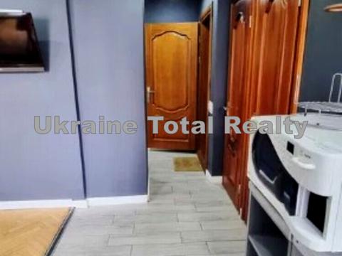 квартира за адресою Гетьмана Кирила Розумовського вул. (Миколи Краснова), 12-А