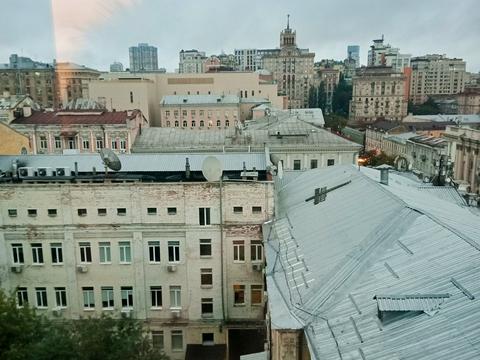 квартира за адресою Богдана Хмельницького вул., 10