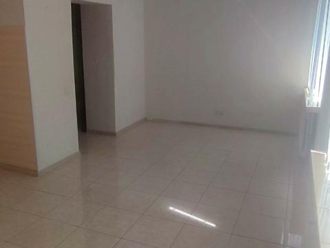 комерційна за адресою Харківське шосе, 125