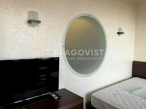 квартира за адресою Жилянська вул., 59