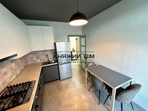 квартира за адресою Героїв Крут вул., 16