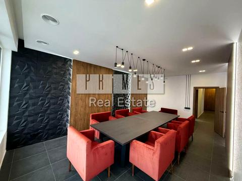 коммерческая по адресу Кловский спуск, 7