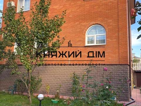 будинок за адресою Молодіжна, 5А