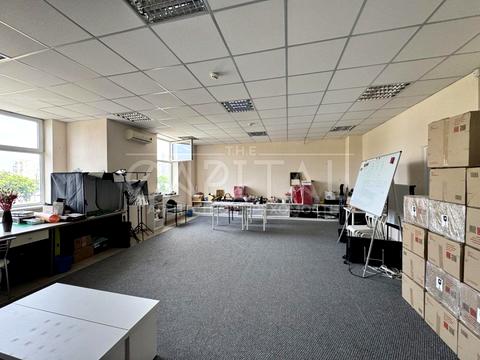 комерційна за адресою Раїси Окіпної вул., 46
