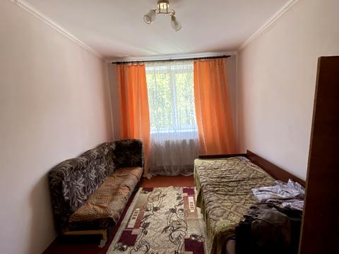 квартира за адресою Хотинська вул., 12