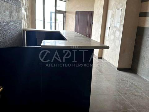 комерційна за адресою Велика Житомирська вул., 20-А