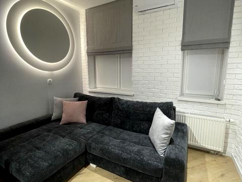 квартира за адресою Регенераторна вул., 4 к1