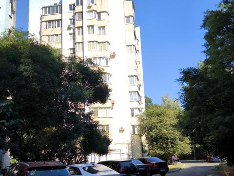квартира за адресою Левітана вул., 110