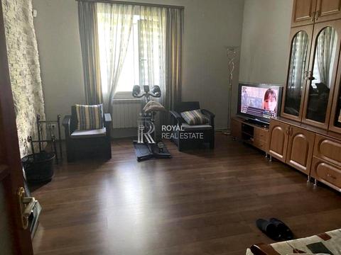 будинок за адресою Анатолія Солов'яненка вул.