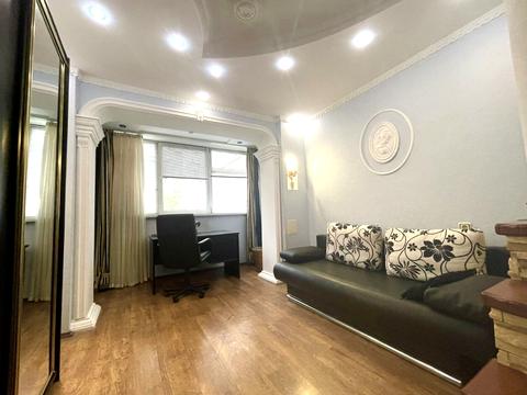 квартира за адресою Грушевського вул., 17