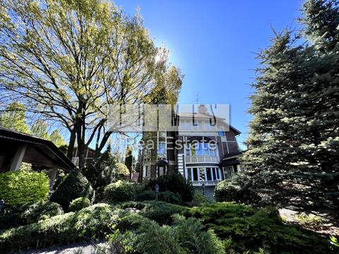 будинок за адресою Столичне шосе