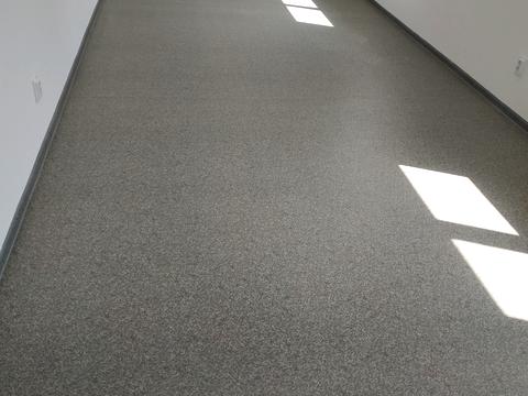 комерційна за адресою Левка Лук'яненка вул. (Маршала Тимошенка), 9