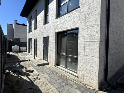 будинок за адресою Зоряна вул.