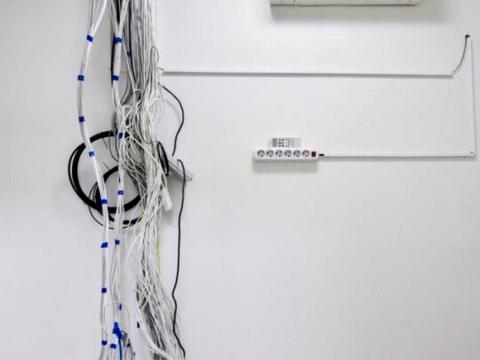 комерційна за адресою Антоновича вул. (Горького), 172