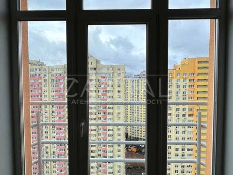 квартира за адресою Сім'ї Кульженків вул. (Петра Дегтяренка), 31-А