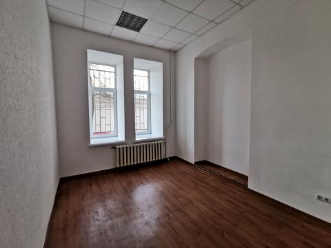 комерційна за адресою Георгіївський пров., 7