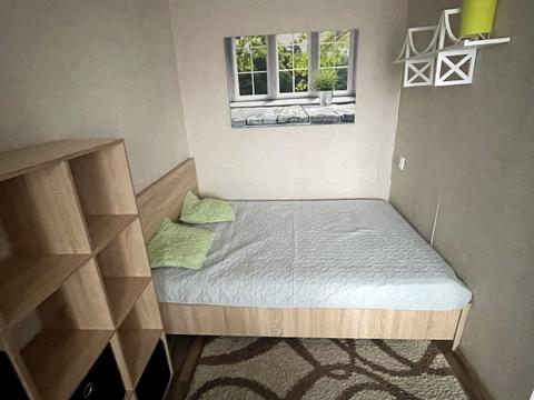 квартира за адресою Зодчих вул., 56-А