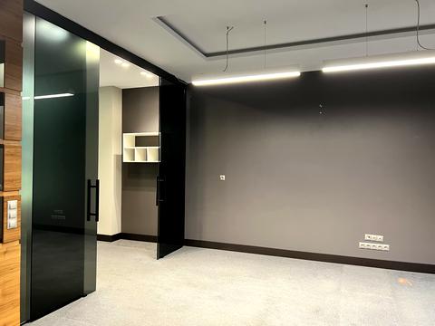 коммерческая по адресу Болсуновская ул. (Сергея Струтинского), 2