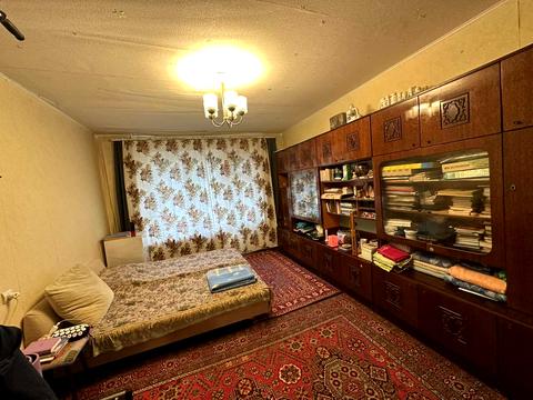 квартира за адресою житловий масив Тополя-3 вул., 4