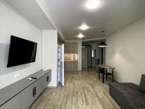 квартира за адресою Співдружності, 5