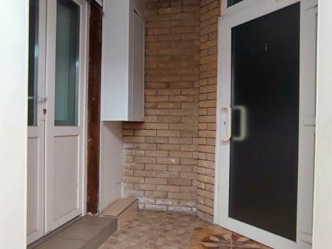 комерційна за адресою Університетський проспект, 1