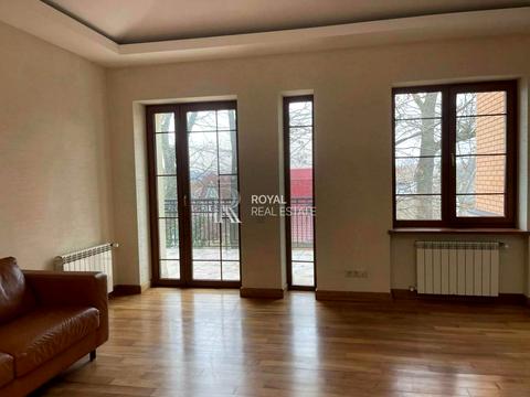 будинок за адресою Приозерна