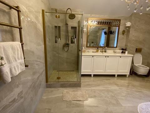 дом по адресу Центральна, 6