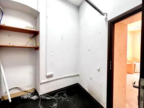 коммерческая по адресу Михаила Грушевского ул., 8