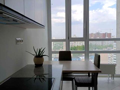 квартира за адресою Миколи Гулака вул., 4