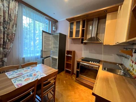квартира за адресою Круглоуніверситетська вул., 13