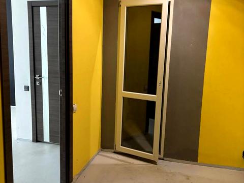 комерційна за адресою Добробутна вул., 1