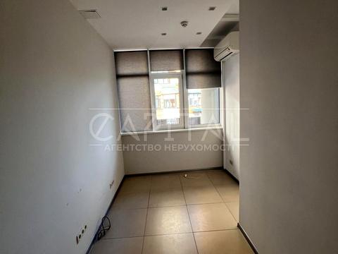 коммерческая по адресу Леси Украинки бульв., 23-Б