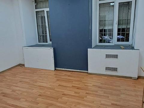 коммерческая по адресу Крещатик ул., 46-Б