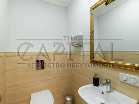 комерційна за адресою Казарменна вул. (Григорія Андрющенка), 4г