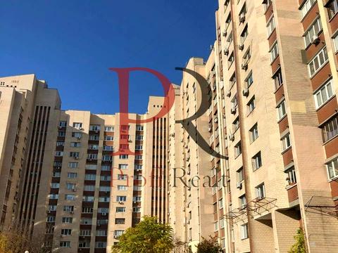 квартира по адресу Левка Лукьяненко ул. (Маршала Тимошенко), 18
