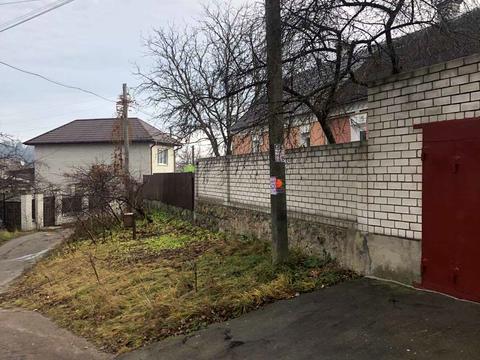 будинок за адресою Набережна Під Скелями вул.