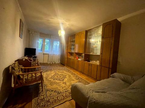 квартира за адресою Олексія Вадатурського вул. (Маршала Малиновського), 35