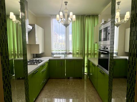 квартира за адресою Сучасна вул., 8