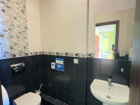 комерційна за адресою Леоніда Перфецького вул., 11б