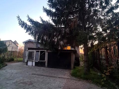 будинок за адресою лінія 42-га вул.