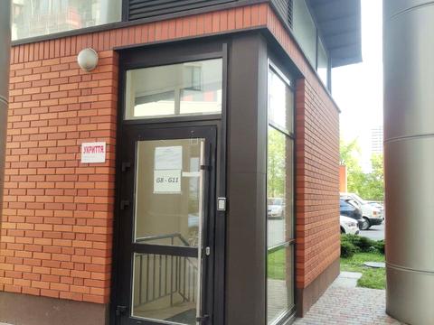 паркомісце за адресою Юлії Здановської вул. (Ломоносова), 71-Ж