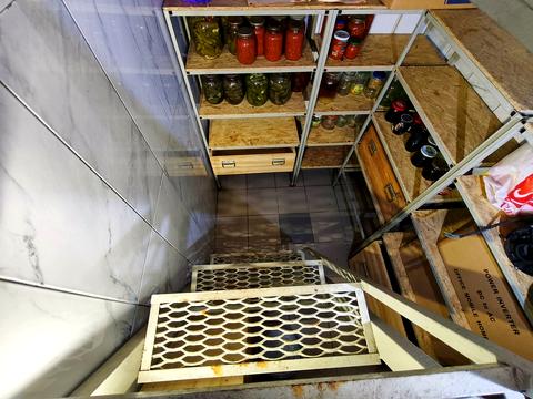 дом по адресу 1 лінія