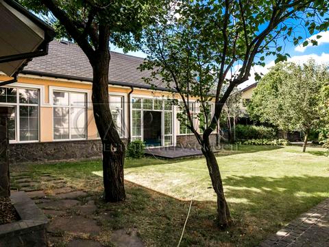 будинок за адресою Садова (Бортничі) вул.