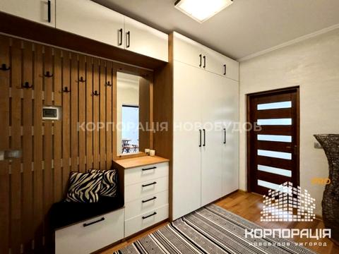 квартира за адресою Срібляста вул., 22А