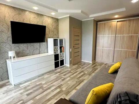 квартира за адресою Центральна вул., 5