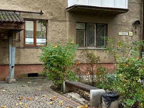квартира за адресою Василя Симоненка вул., 2