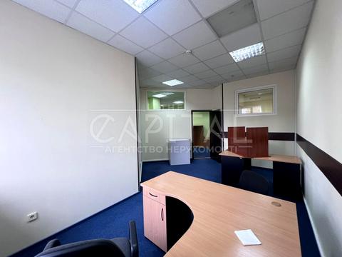 комерційна за адресою Вікентія Хвойки вул., 18/14